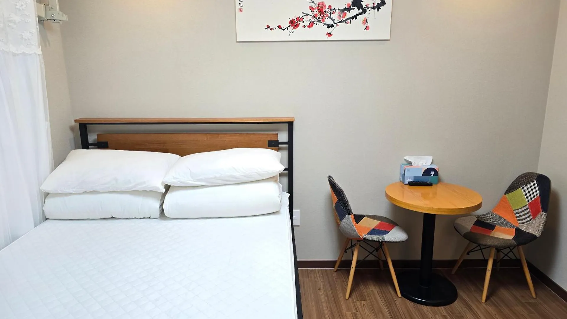 Incheon Airport Guesthouse L 3*,
