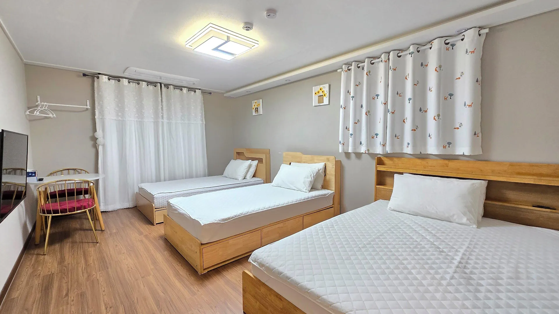 Incheon Airport Guesthouse L بيت ضيافة
