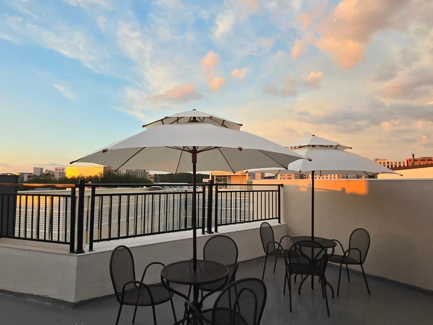 Incheon Airport Guesthouse L 3*,  Korsel
