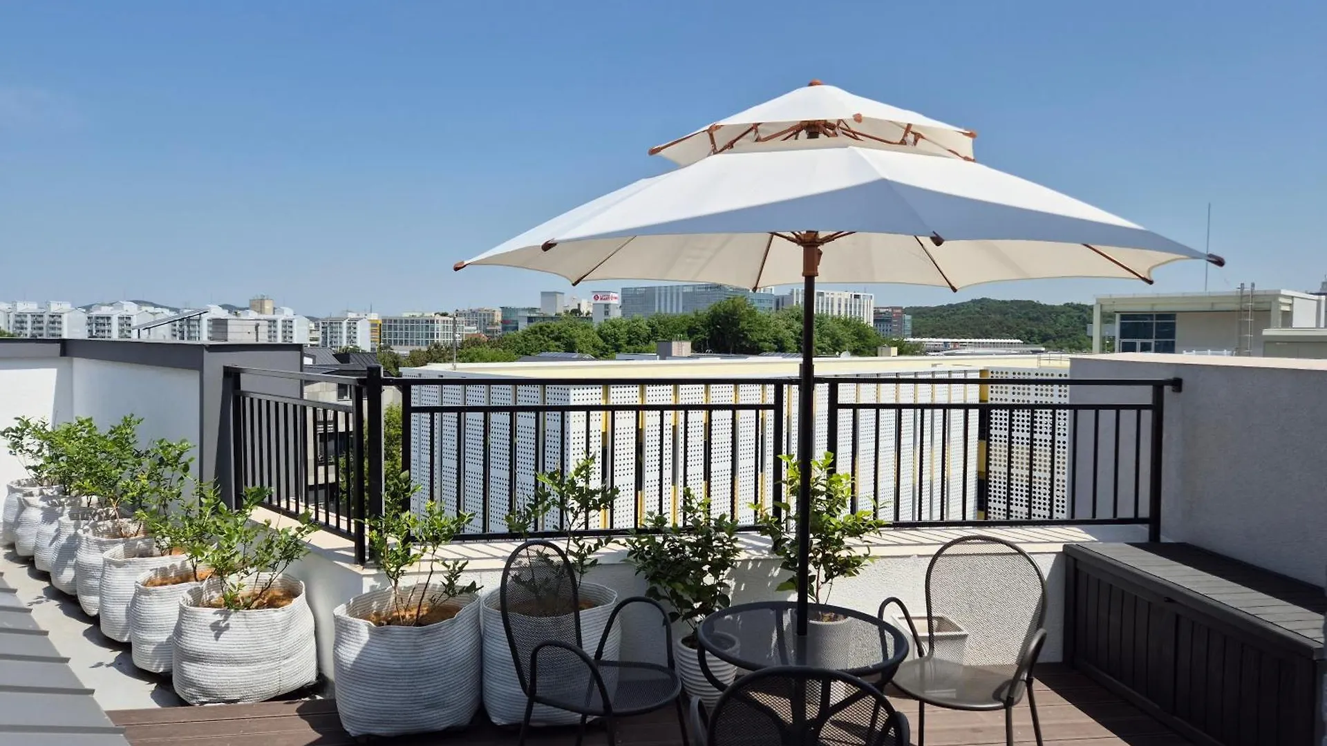 Incheon Airport Guesthouse L 3*,