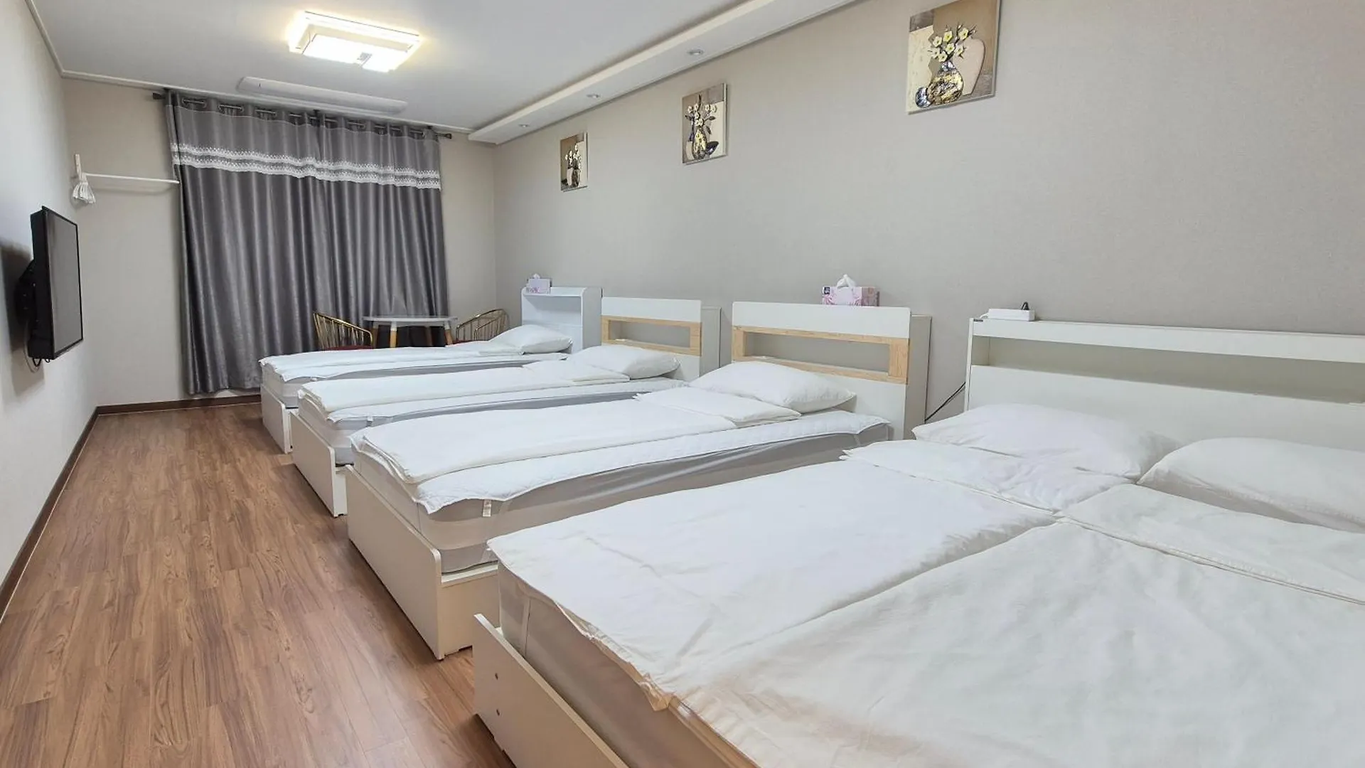 Incheon Airport Guesthouse L 3*,