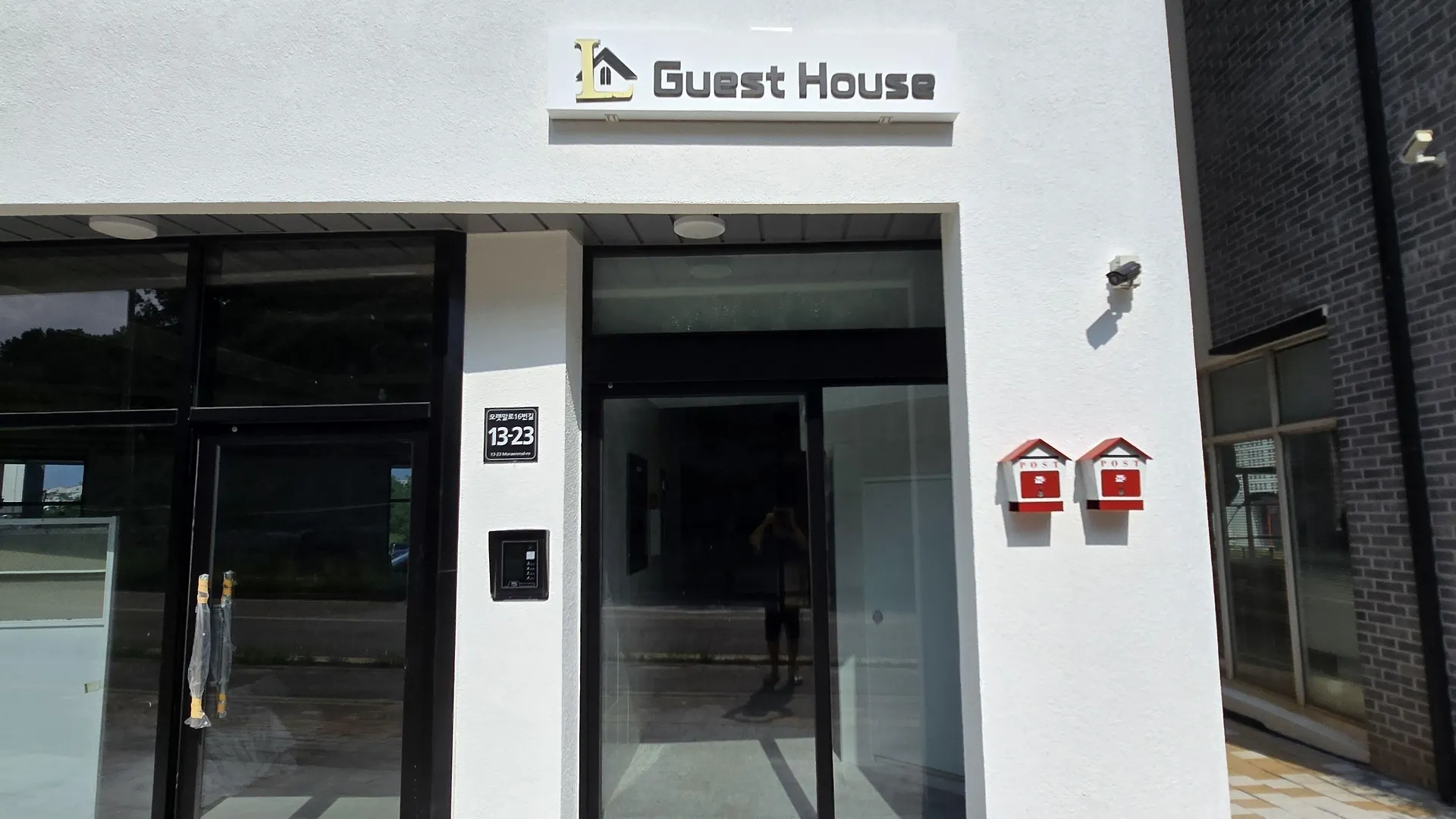 Incheon Airport Guesthouse L Wisma tamu